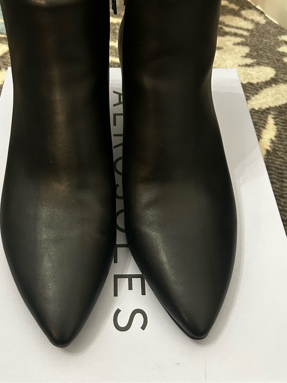 Aerosoles Edith Black Pointed Toe Women’s Ankle Boots Size 7.5